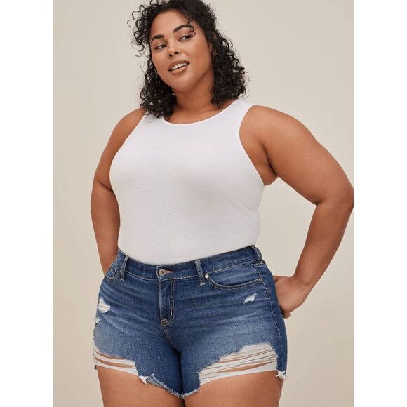 Torrid 5 Inch Vintage Stretch Mid-Rise Short Blue Distressing Size 24 NWT - Picture 8 of 10